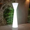 Image de Newgarden Konika lampadaire LED, IP65 blanc