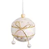 Image de Lot de 6 Boules de Noël Blanches et dorées en polyfoam en Tissu avec noeud 6 x 6 x 6 cm