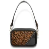 Image de Pepe Jeans pour femme. PL0300019 Sac à main Keyra Leo noir (OSFA), Casuel, Polyuréthane