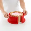Image de Moule à charlotte démontable en silicone Lékué
