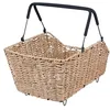 Image de Basil Cento Panier de vélo   Roue arrière   Multi-système   Aspect rotin   Résistant aux intempéries   22 litres   Marron Clair