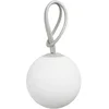 Image de Fatboy Bolleke Lampe Suspendue - Lampe LED Rechargeable USB (24h) - Intensité Variable - IP55 Luminaire Exterieur & Intérieur - 2700K - 3 Niveaux Luminosité - Ø 20cm - Boucle 100 cm - Gris Clair