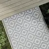 Image de vidaXL Tapis d'extérieur ARAKIL Gris 120x180 cm PP