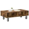 Image de vidaXL Table d'appoint avec Roues Chêne fumé 90 x 50 x 30 cm, Table de Salon Mobile, Design rectangulaire Moderne, Grand Rangement, Table de Nuit avec Roues verrouillables, Accent Fonctionnel