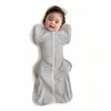 Image de Love To Dream Emmaillotage, Nouveau-né 2,2-3,8 kg - Gris, Coupe ajustée, favorise Un Sommeil sain, 1,0 Tog - 20-24 °C, Coton Lavable en Machine et Double Fermeture éclair