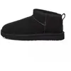 Image de Bottes UGG Classic Ultra Mini II Noir pour Femme - Tige Basse en Cuir avec Doublure UGGplush 