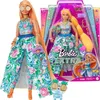 Image de Poupée Barbie stylisée Extra Fancy + accessoires et figurine de chat