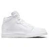 Image de Chaussures NIKE Air Jordan 1 Mid Blanc - Homme/Adulte - Cuir - Lacets - Plat