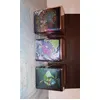 Image de Asmodee Coffret Tin PokÃ©mon 3 Boosters Et Boite Dinglu Ou Ogerpon Ou Serpente-Eau en occasion ou reconditionné
