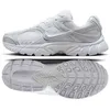 Image de Chaussures de sport pour femmes Nike V5 RNR Détails métalliques