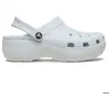 Image de Sabots CROCS Classic Platform Clog blancs 41-42