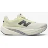 Image de Chaussures New Balance FuelCell Rebel v5 crème noir blanc - 44