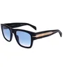 Image de Lunettes de soleil - DAVID BECKHAM - DB 7000/S BOLD BLACK - Noir - Monture plastique carrée - 52/20/145
