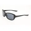 Image de Lunettes de soleil - Nike - Flex Finesse M EV0995 - Noir avec gris - Verres miroir gris - Catégorie 3