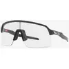 Image de Lunettes Oakley Sutro Lite Matte Carbon avec verres Clear to Black Photochromic