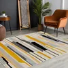 Image de LIVABLISS Tapis de Salon à Poils Courts Doux Scandinave Moderne ANAIS 120x170cm Multicolore/Gris