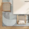 Image de Tapis moderne à motifs graphiques gris 190x240