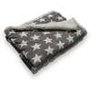 Image de Plaid Polaire Imprimé Et Sherpa Star Gris