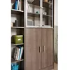 Image de Ces deux portes darmoire brunes sont faites de panneaux de particules de haute qualité et peuvent être ajoutées aux armoires