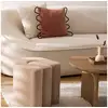 Image de Pouf velours bolan beige 40x40cm BOLAN