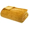 Image de Plaid 3D Losange flanelle jaune moutarde 180x230cm - Atmosphera Créateur dintérieur