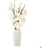 Image de Branches de magnolia vase blanc H75cm - Atmosphera Créateur dintérieur