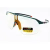 Image de Lunettes de soleil mixtes Julbo Density J5613316 vert verre photochromique de 1 à 3