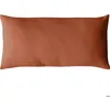 Image de Coussin non déhoussable en coton uni Brique 30x50 cm