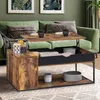 Image de IDMARKET Table basse plateau relevable rectangulaire CHICAGO avec coffre design industriel