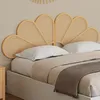 Image de IDMARKET Tête de lit suspendue IVY 160 cm effet rotin et cannage en forme de fleur