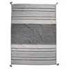 Image de Tapis Kilim 80x150 Rectangle Fait Main En Coton Gris Et Noir Motif Ethnique