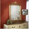Image de Miroir matignon - style shabby chic en bois et corniche moulurée, patine dorée