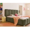 Image de Torreon - lit coffre - 180x200 - sommier inclus - en velours - Vert