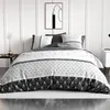 Image de Parure de lit housse de couette avec taie doreiller 100% Coton 57 fils Casta 240x260 cm