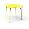 Image de PETITE FRITURE table carrée pour extérieur WEEK-END (Jaune - Aluminium verni par poudre epoxy)