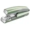 Image de Leitz agrafeuse de bureau, capacité 30 feuilles, vert, boîtier métallique ergonomique, agrafes incluses, gamme style, 55620053 55620053