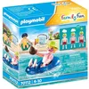 Image de Family Fun Vacancier avec coups de soleil et bouée
