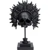 Image de Statuette crâne couronne noir Kare Design