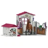 Image de Horse Club Box à chevaux avec niche pour chiens SCHLEICH
