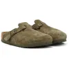 Image de Sabots en daim vert - EUR 36