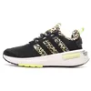 Image de Chaussures de running Noires/Jaunes Femme Adidas Racer