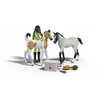 Image de Figurine Soins pour les bébés animaux de Sarah Schleich 42777 Gamme Horse Club