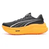 Image de Chaussures de running Grises/orange Homme Puma Magmax Nitro