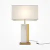Image de Maytoni bianco lampe de table moderne avec abat-jour laiton e27