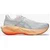 Image de Chaussures ASICS Novablast 6 gris clair beige rouge femme - 42.5