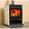 Image de Poêle à bois V05 Rubin Lux   13 kW avec panneaux latéraux peints couleur ivoire et grande fenêtre panoramique frontale