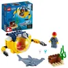 Image de LEGO® City 60263 Le mini sous-marin Ensemble de jouets avec Mini-figurine Requin Idée Cadeau pour Enfants de 4 ans et plus