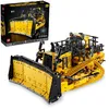 Image de LEGO Technic - Bulldozer D11 Cat tÃ©lÃ©commandÃ© - 42131 en occasion ou reconditionné