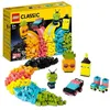 Image de LEGO® Classic 11027 L’Amusement Créatif Fluo Jouet Briques avec Voiture et Alien