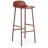 Image de NORMANN COPENHAGEN tabouret FORM BARSTOOL H 75 cm avec piètement en acier verni (Rouge - Polipropilene e acciaio verniciato)